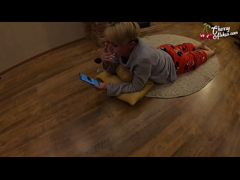 ❤️ Gila Pirang Mengisap Penis Besar Mengisap dan Memantul Di Atasnya - Seks Anal Anal porno pada kami id.hentaibar.ru