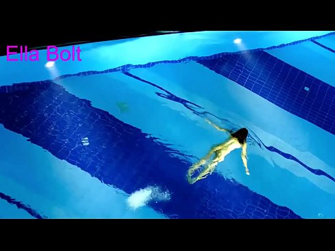 ❤️ Saya tidak bisa berhenti menonton, pirang muda tertangkap basah berenang di kolam resor ELLA BOLT Anal porno pada kami id.hentaibar.ru